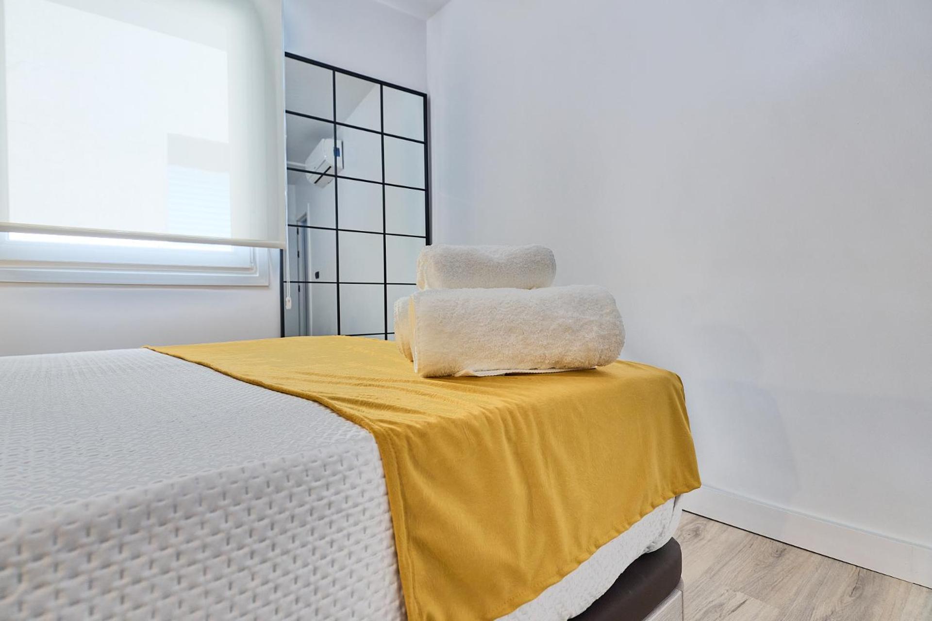 Apartamentos Plasencia Bambu Екстер'єр фото
