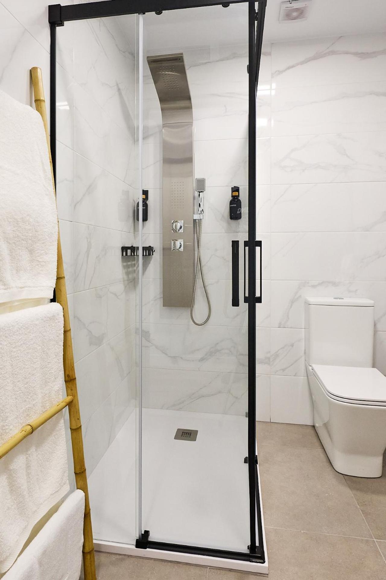 Apartamentos Plasencia Bambu Екстер'єр фото